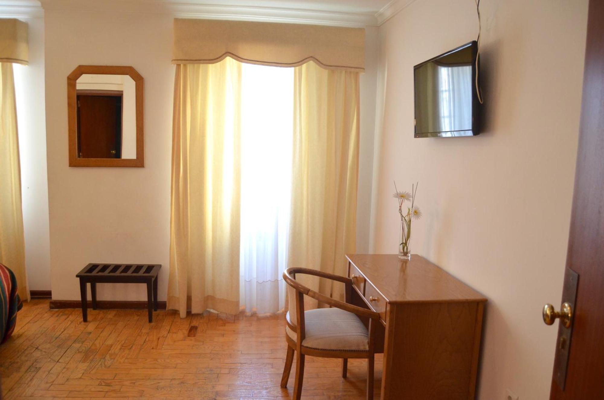 Residencia Filipe 호텔 과르다 객실 사진